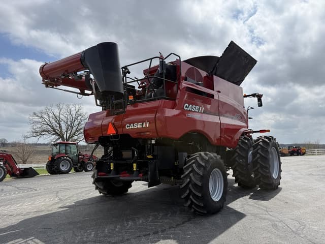 Image of Case IH 8250 equipment image 4