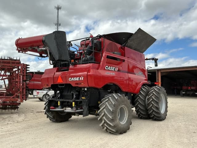 Image of Case IH 8250 equipment image 2