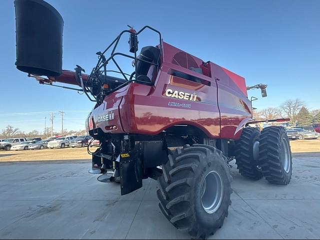 Image of Case IH 8250 equipment image 2