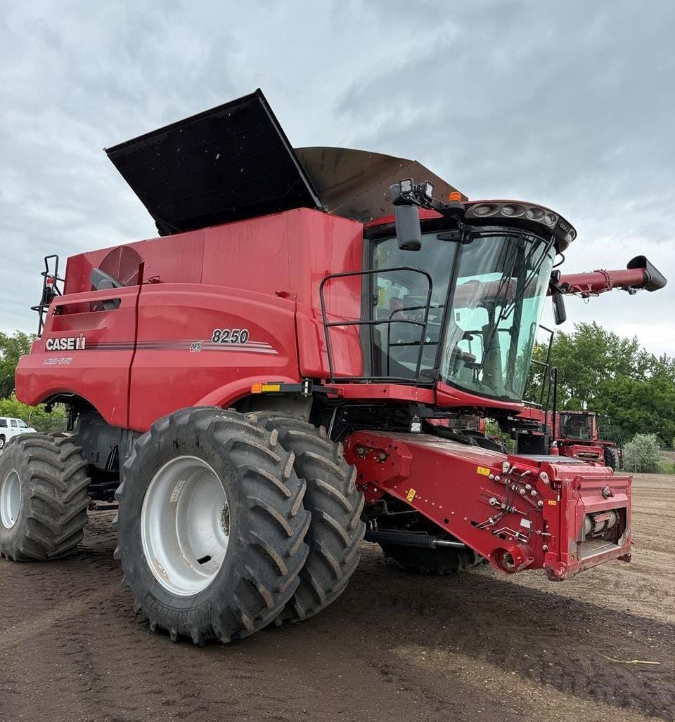 2024 Case IH 8250 Equipment Image0