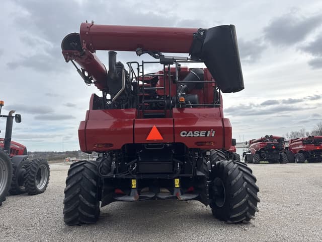 Image of Case IH 8250 equipment image 3