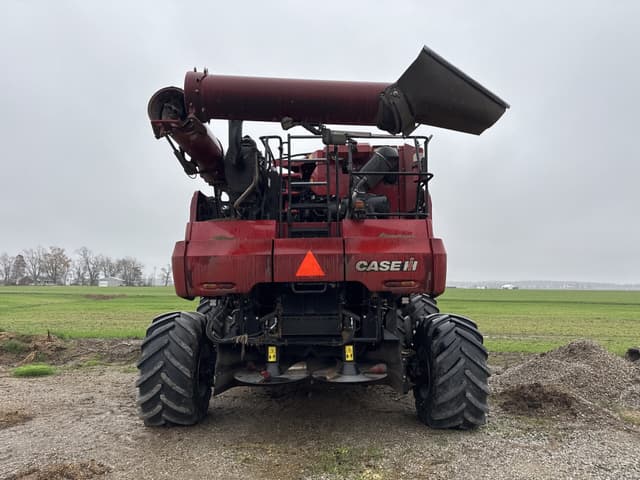 Image of Case IH 8250 equipment image 3