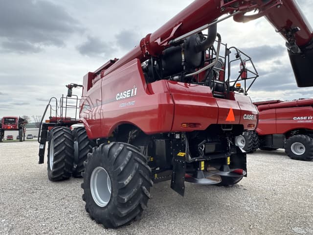 Image of Case IH 8250 equipment image 4