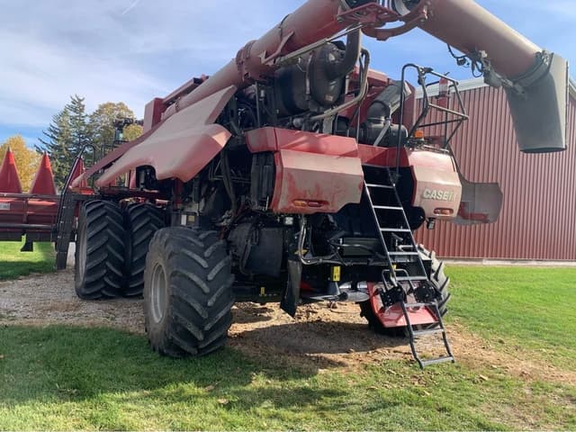 Image of Case IH 8250 equipment image 3