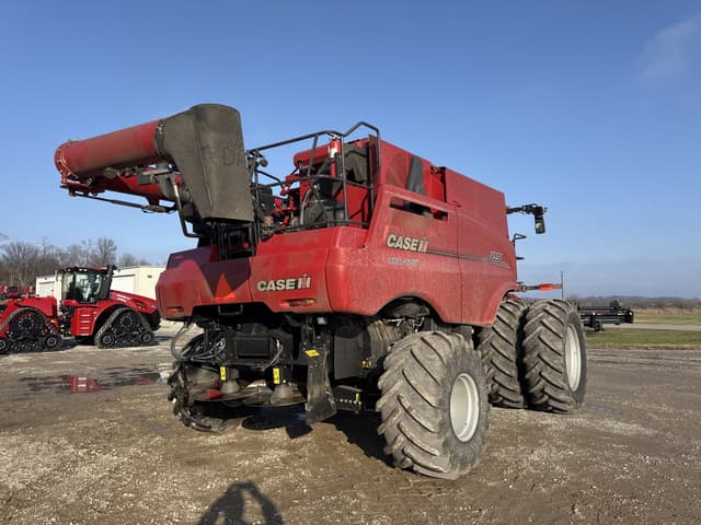 Image of Case IH 8250 equipment image 2