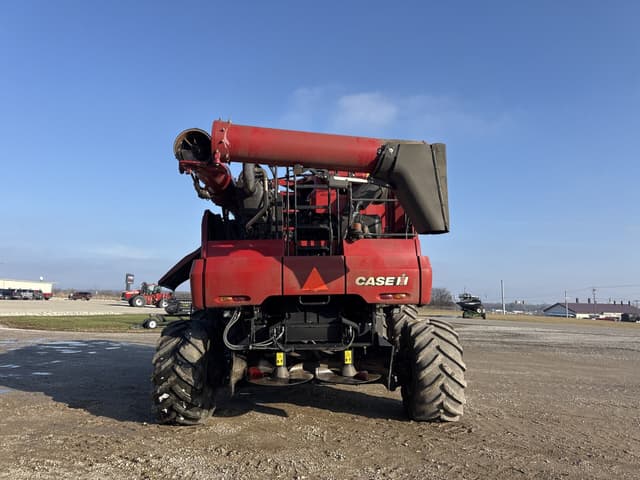 Image of Case IH 8250 equipment image 3