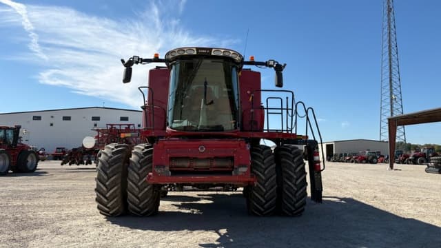 Image of Case IH 8250 equipment image 1