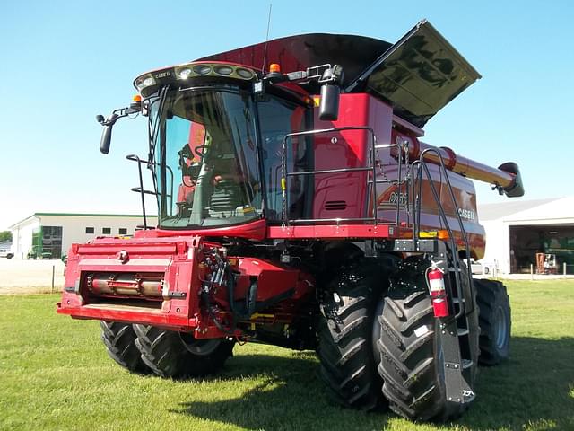 Image of Case IH 8250 equipment image 3
