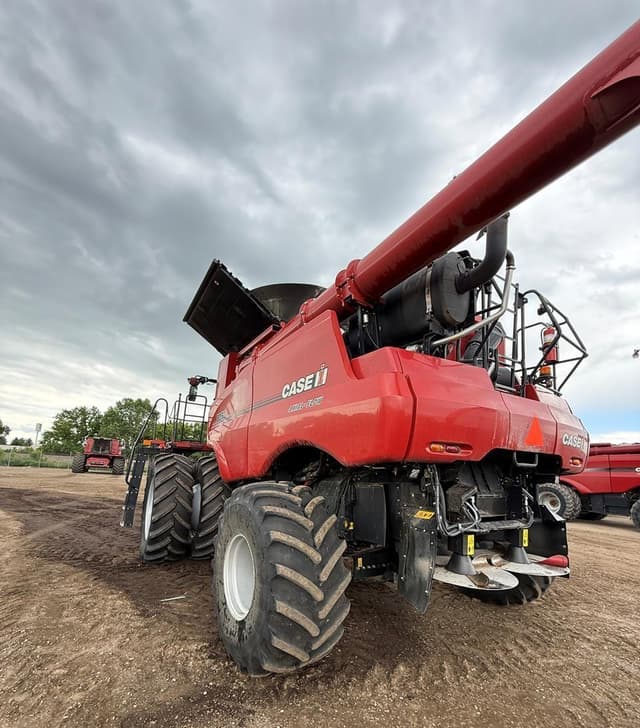 Image of Case IH 8250 equipment image 2