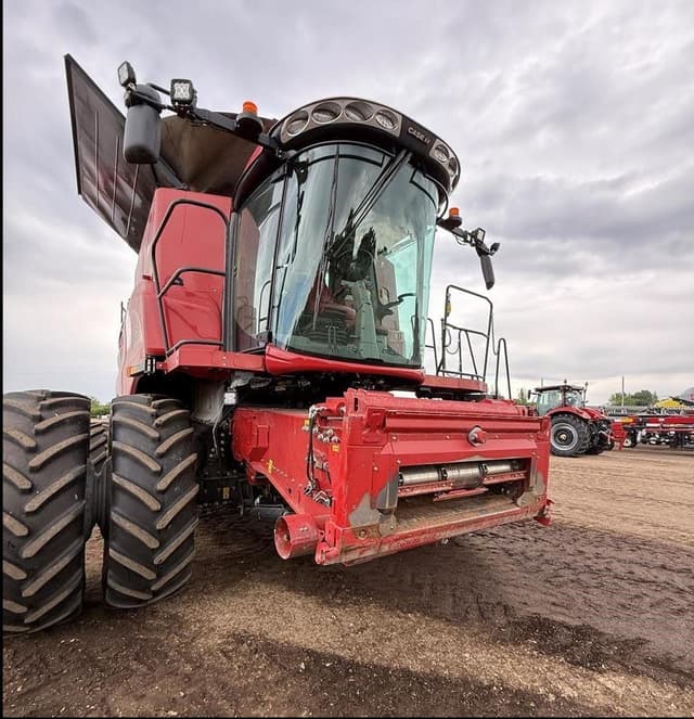 Image of Case IH 8250 equipment image 1