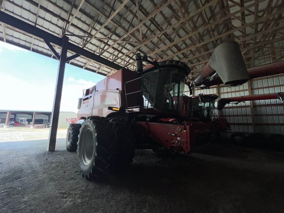 Image of Case IH 8250 Primary image