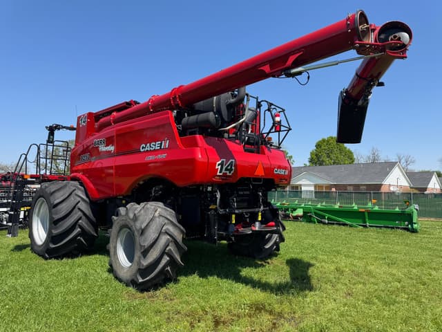 Image of Case IH 8250 equipment image 2