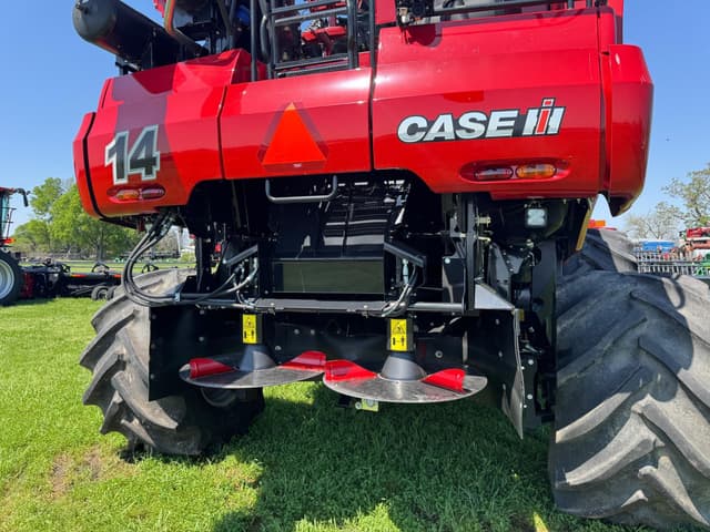 Image of Case IH 8250 equipment image 3