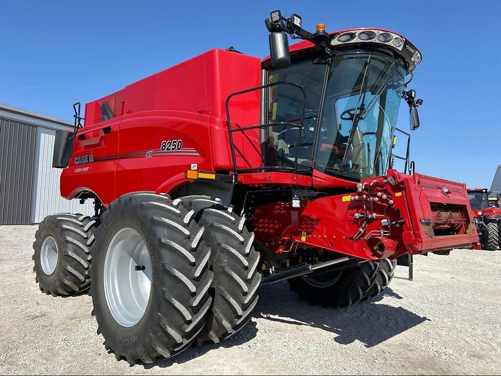 Image of Case IH 8250 Primary image