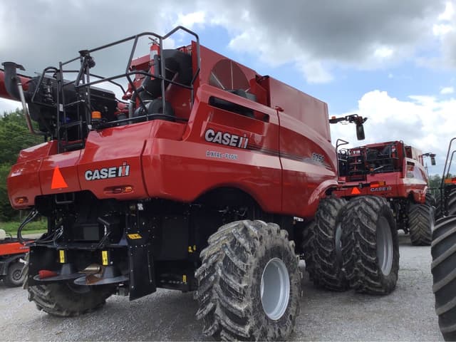 Image of Case IH 8250 equipment image 2