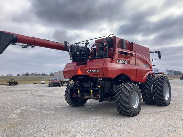 Image of Case IH 8250 equipment image 2