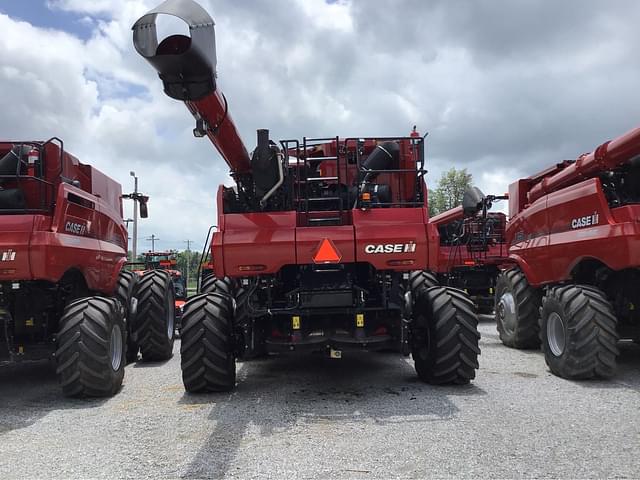 Image of Case IH 8250 equipment image 3