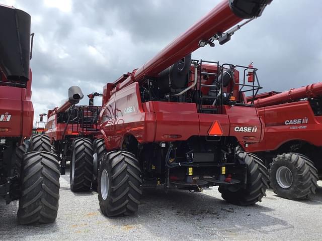 Image of Case IH 8250 equipment image 4