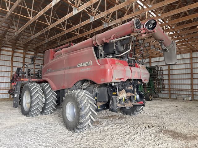 Image of Case IH 8250 equipment image 4