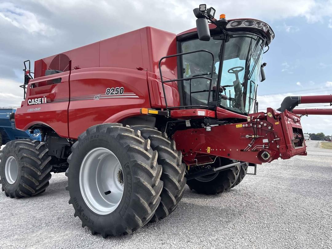 Image of Case IH 8250 Primary image