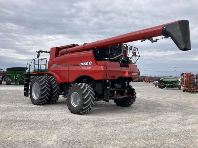 Image of Case IH 8250 equipment image 4