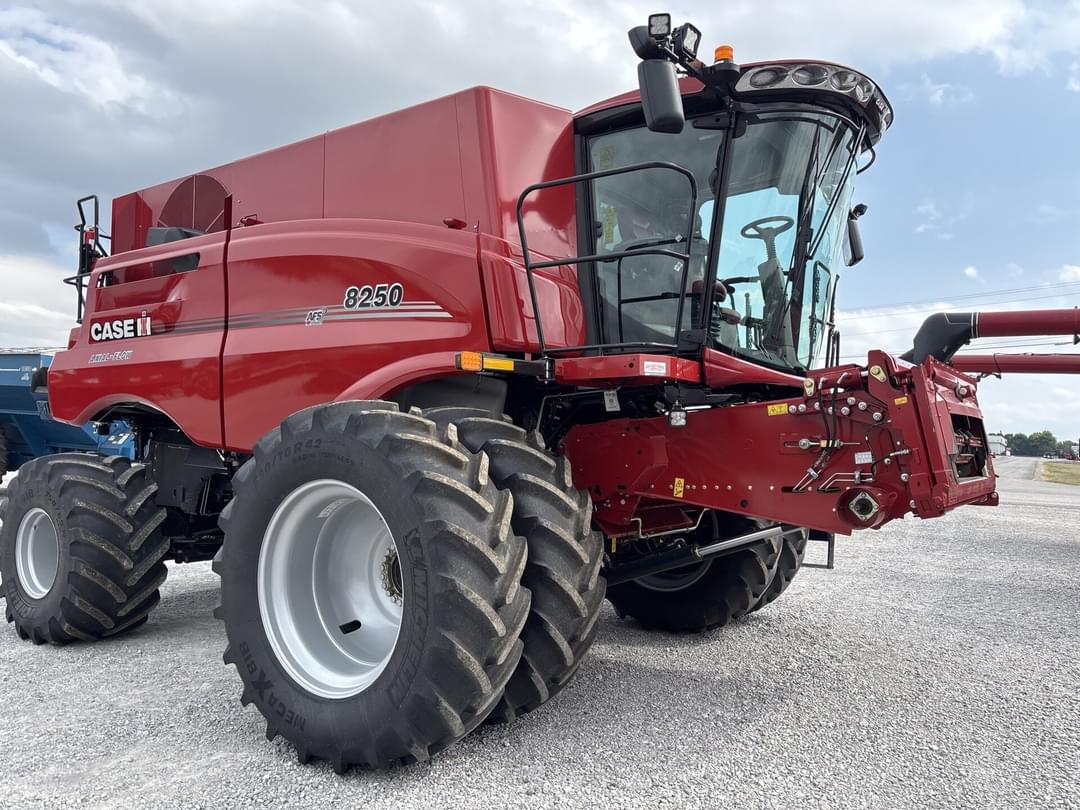 Image of Case IH 8250 Primary image