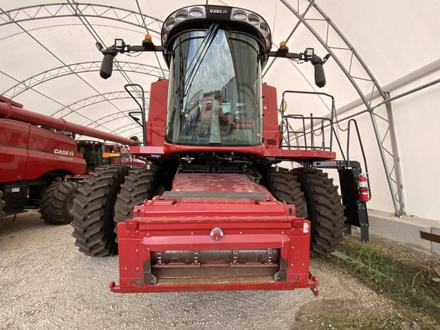 Image of Case IH 8250 equipment image 2