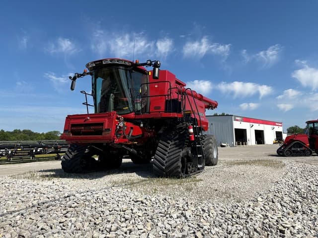Image of Case IH 8250 equipment image 3