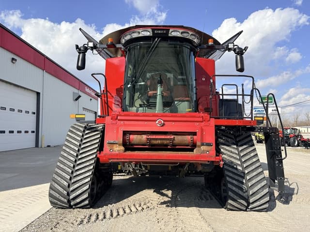 Image of Case IH 8250 equipment image 1