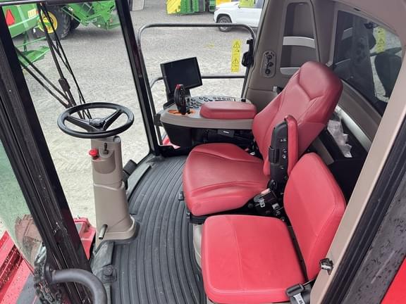 Image of Case IH 8250 equipment image 4