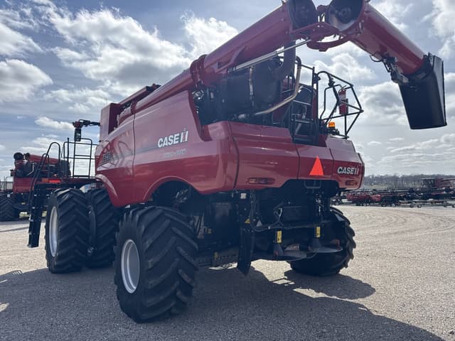 Image of Case IH 8250 equipment image 4