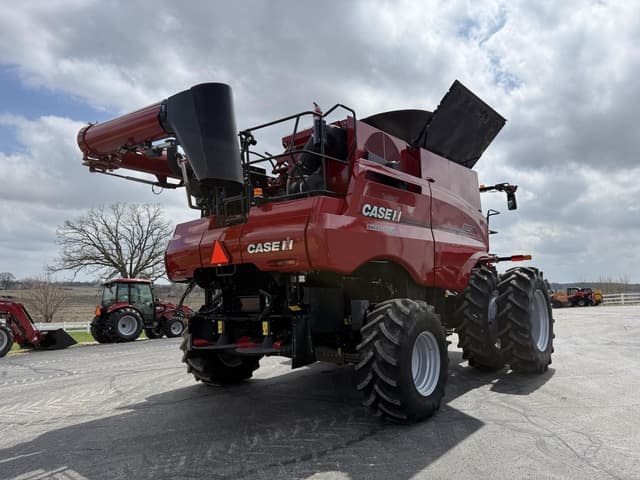 Image of Case IH 8250 equipment image 4