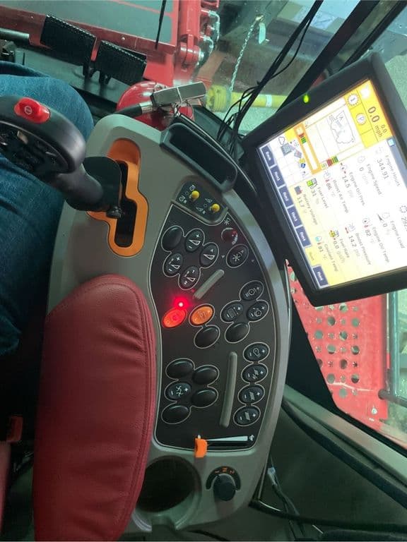 Image of Case IH 8250 equipment image 4