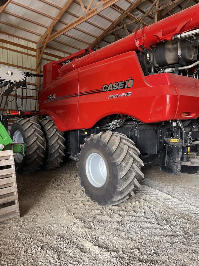 Image of Case IH 8250 equipment image 4