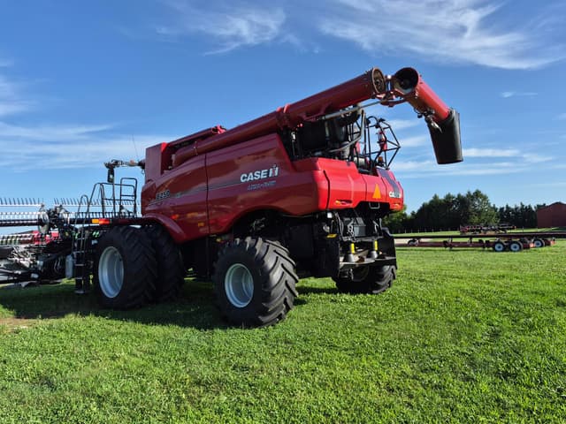 Image of Case IH 8250 equipment image 4