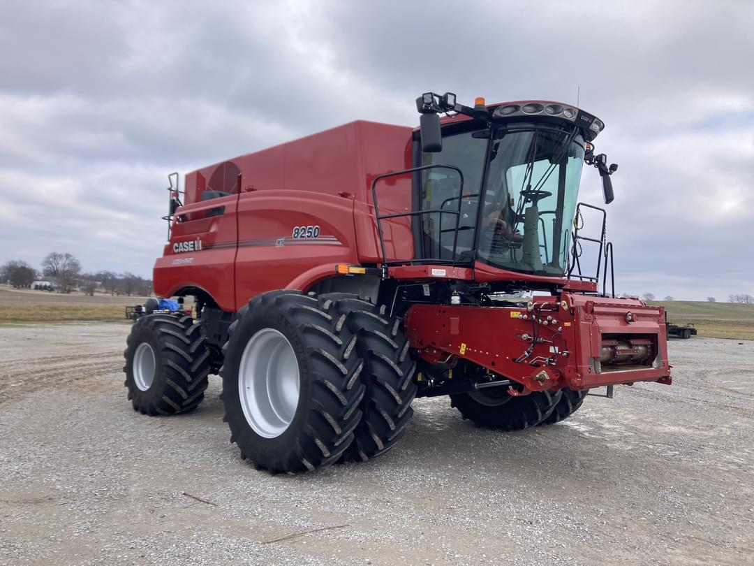 Image of Case IH 8250 Primary image