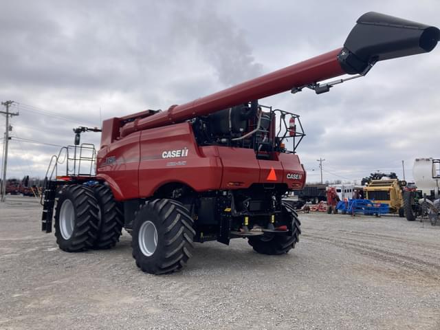 Image of Case IH 8250 equipment image 4