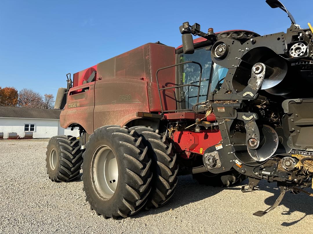 Image of Case IH 8250 Primary image