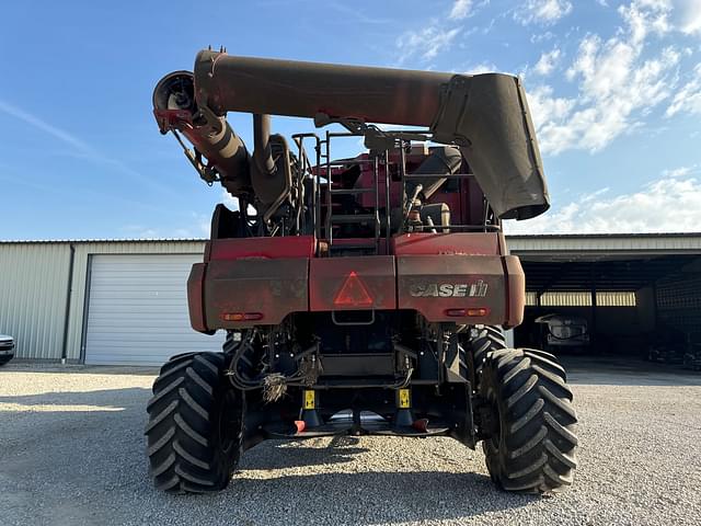 Image of Case IH 8250 equipment image 3