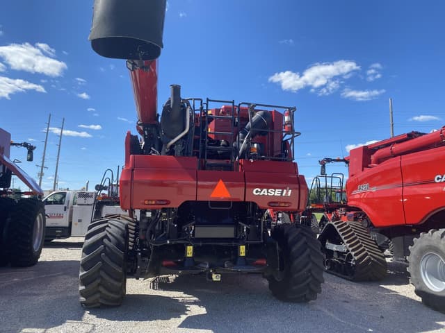 Image of Case IH 8250 equipment image 3