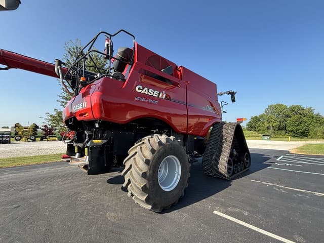 Image of Case IH 8250 equipment image 2