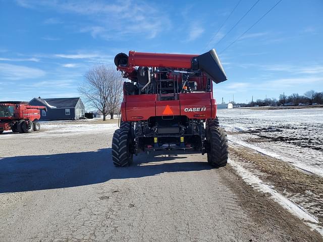 Image of Case IH 8260 equipment image 2