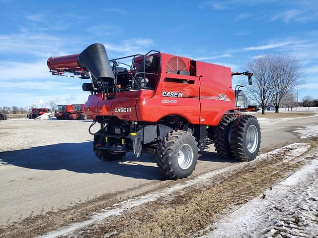 Image of Case IH 8260 equipment image 1