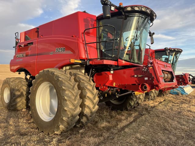 Image of Case IH 9250 equipment image 2