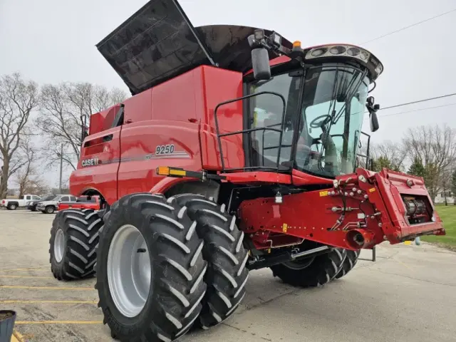 Image of Case IH 9250 equipment image 2