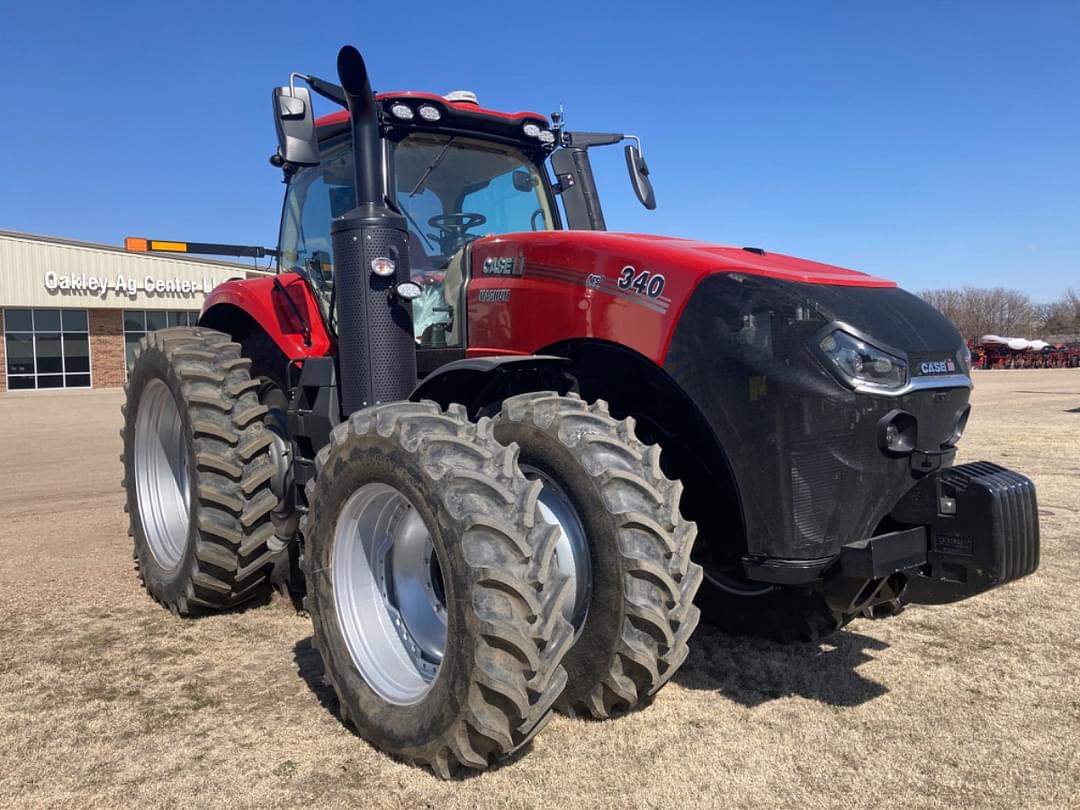 Image of Case IH Magnum 340 Image 1