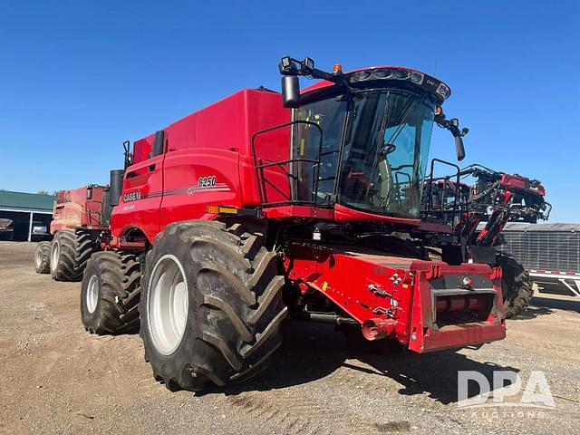 Image of Case IH 8250 equipment image 1