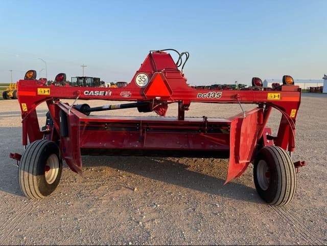 Image of Case IH DC135 equipment image 3