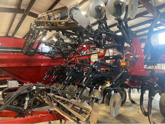 Image of Case IH Ecolo-Tiger 875 equipment image 3