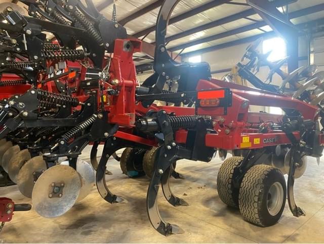Image of Case IH Ecolo-Tiger 875 equipment image 2